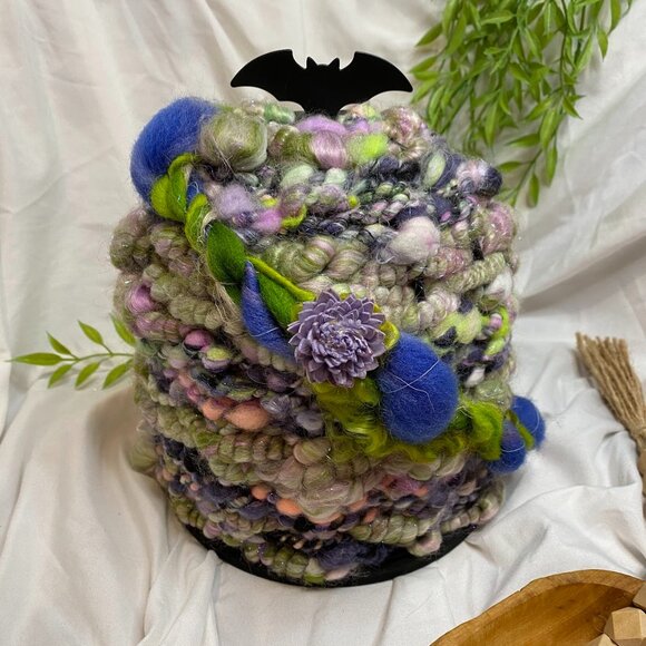 Handwoven Bat Cage Candle Display Decor - Picture 3 of 4